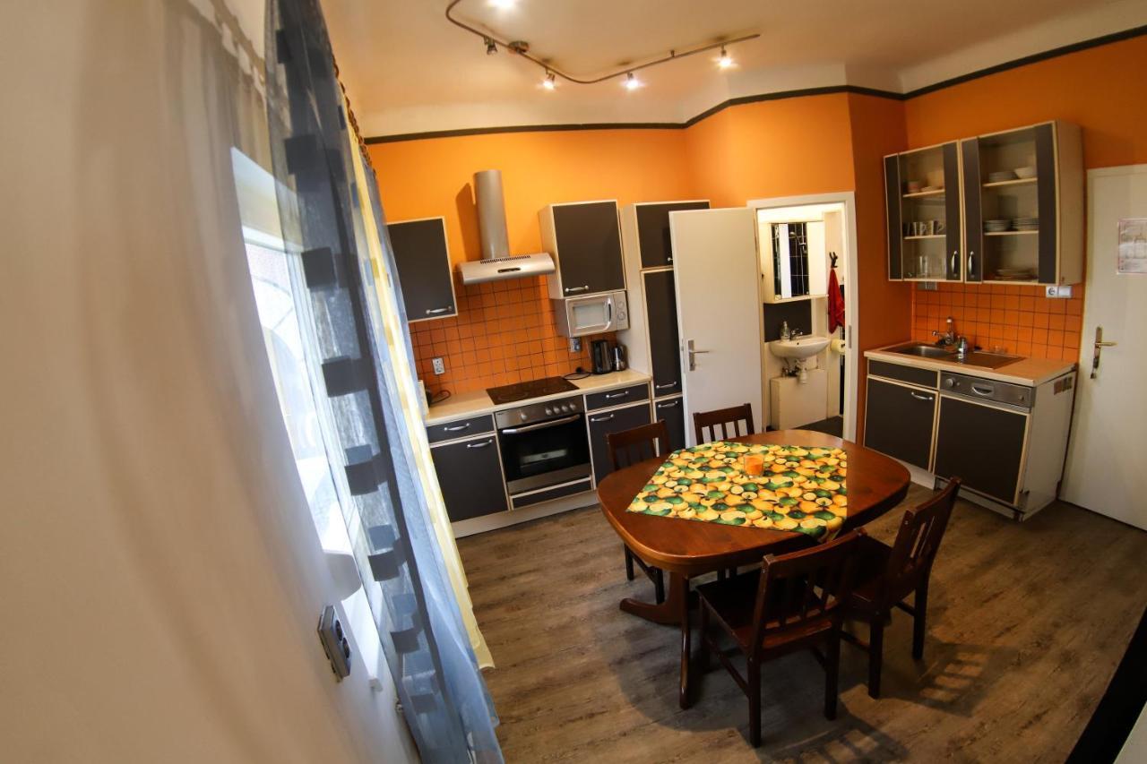 Ljubljana 2 bedroom apartment with free parking Appartement *